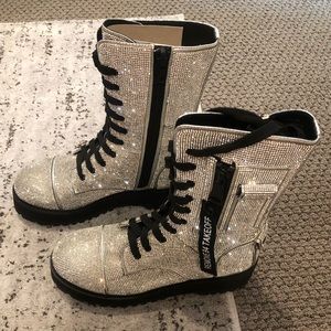 Pair 2 bling boots
